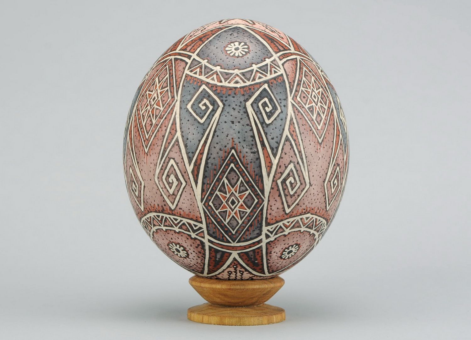 Ostrich egg pysanka 