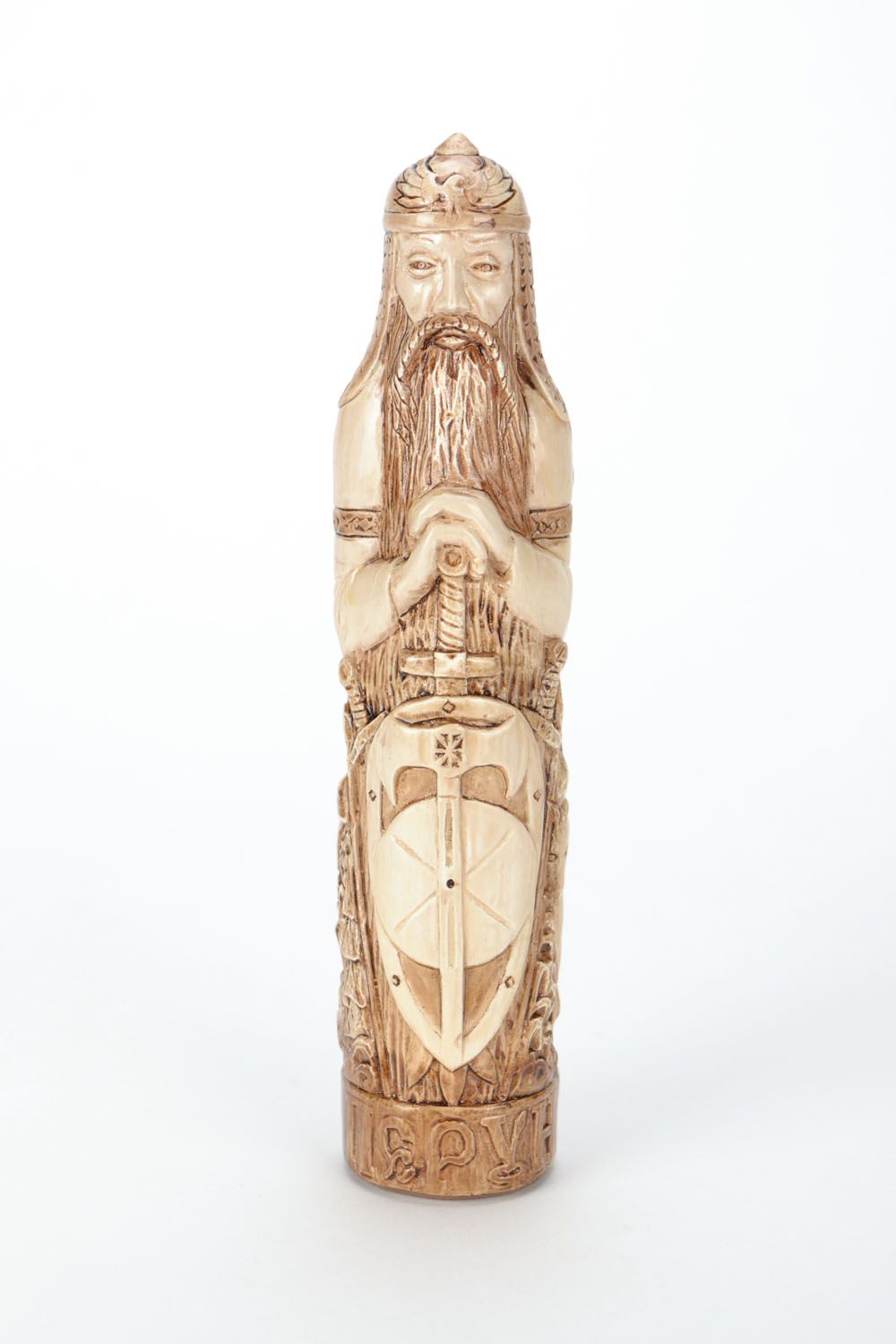 Plaster statuette 