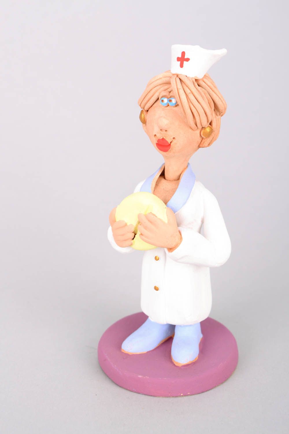 Statuette of clay 