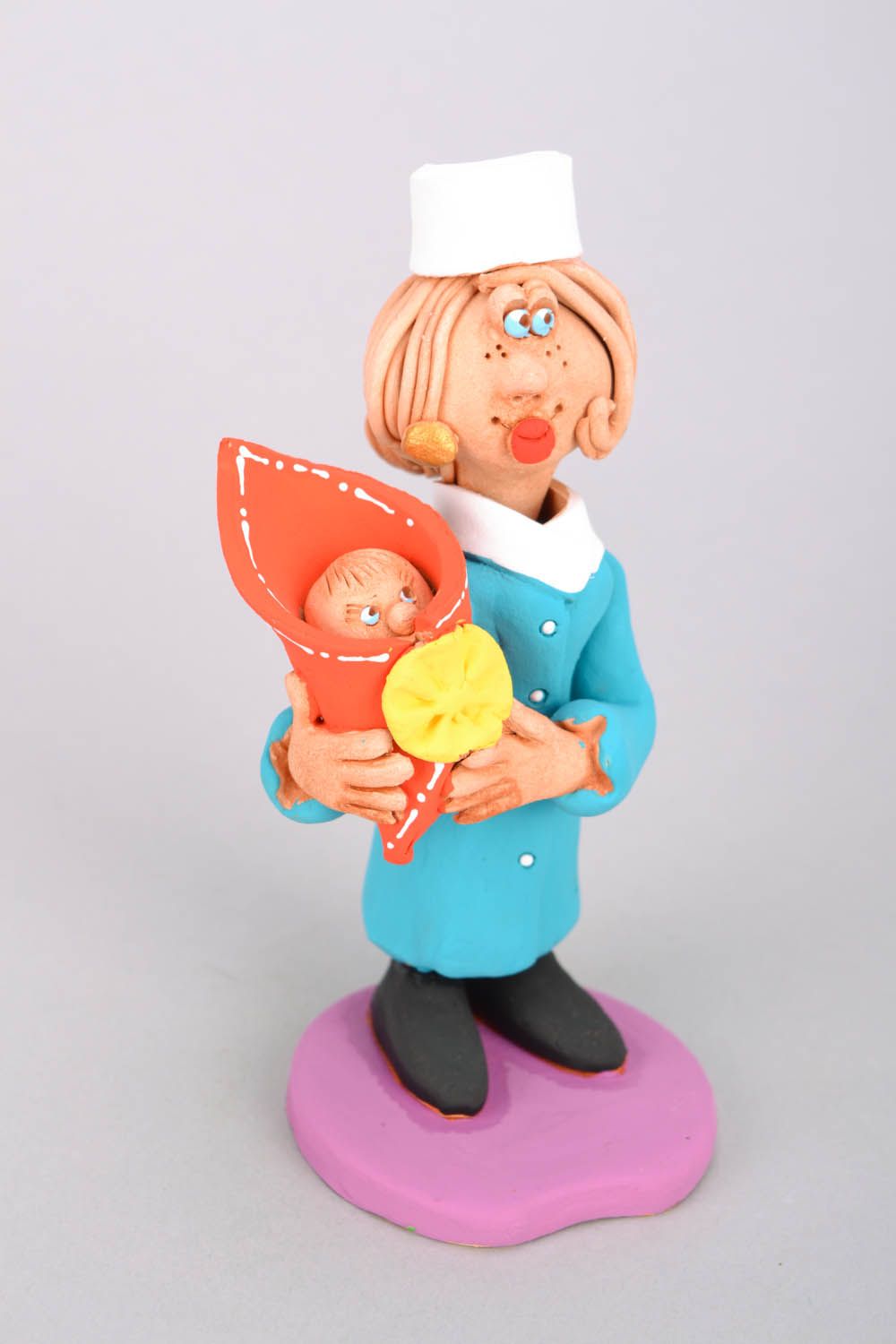 The figurine 