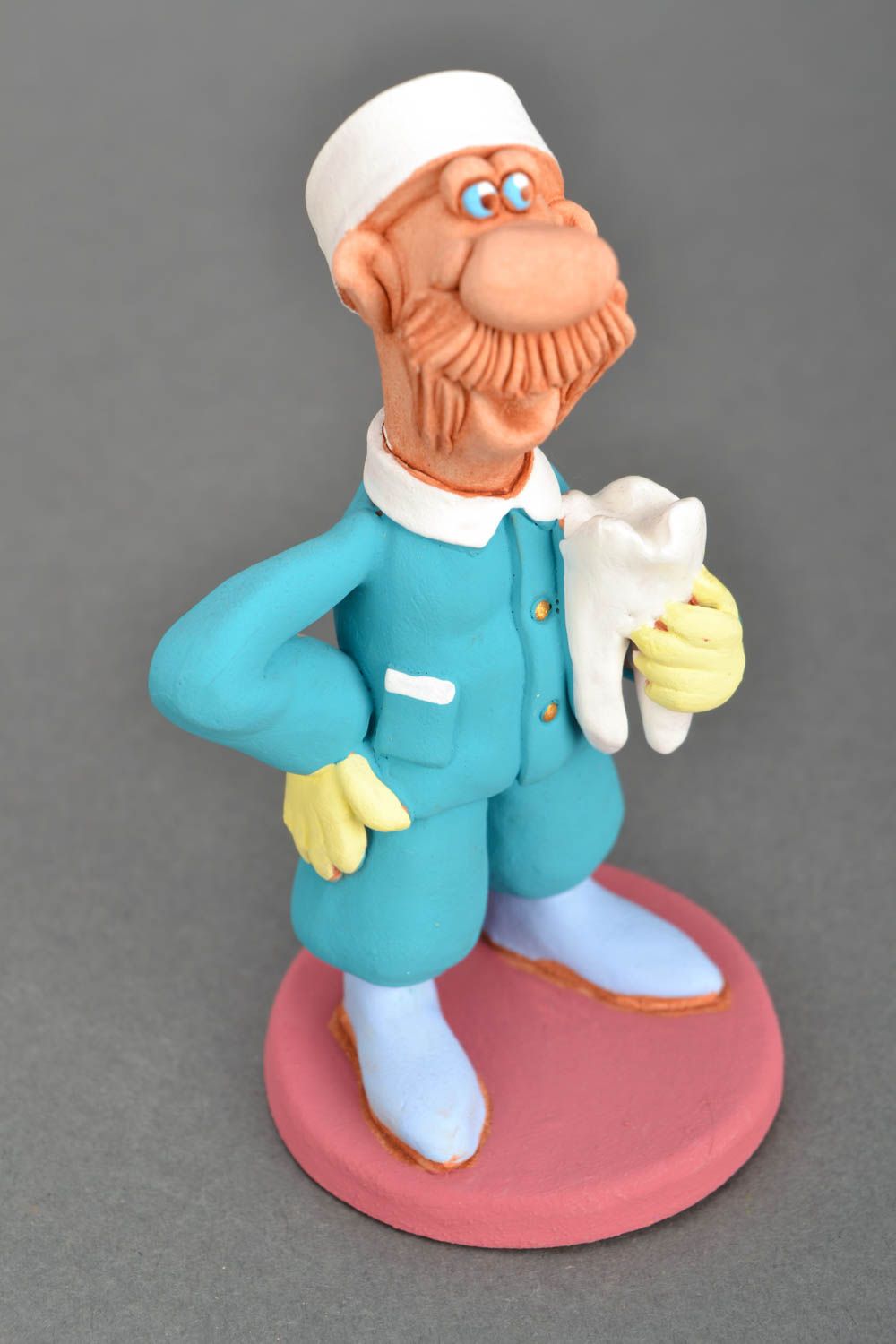 Clay figurine 