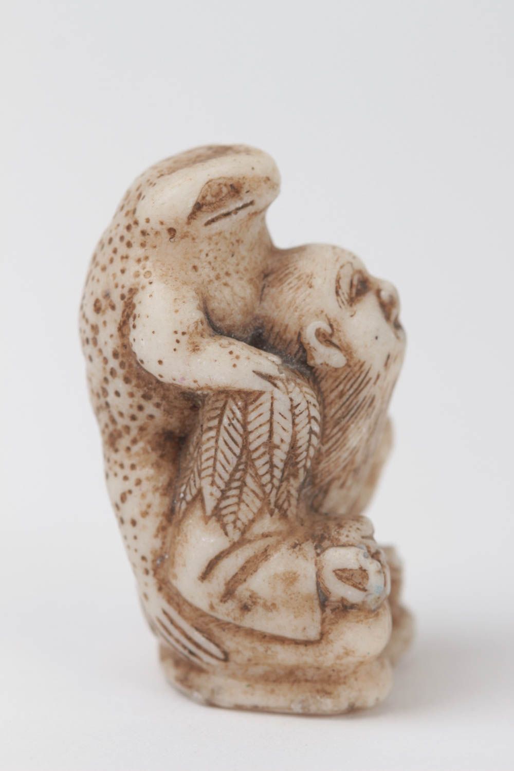 Handmade figurine of the Gamma-Senin in Netske. 