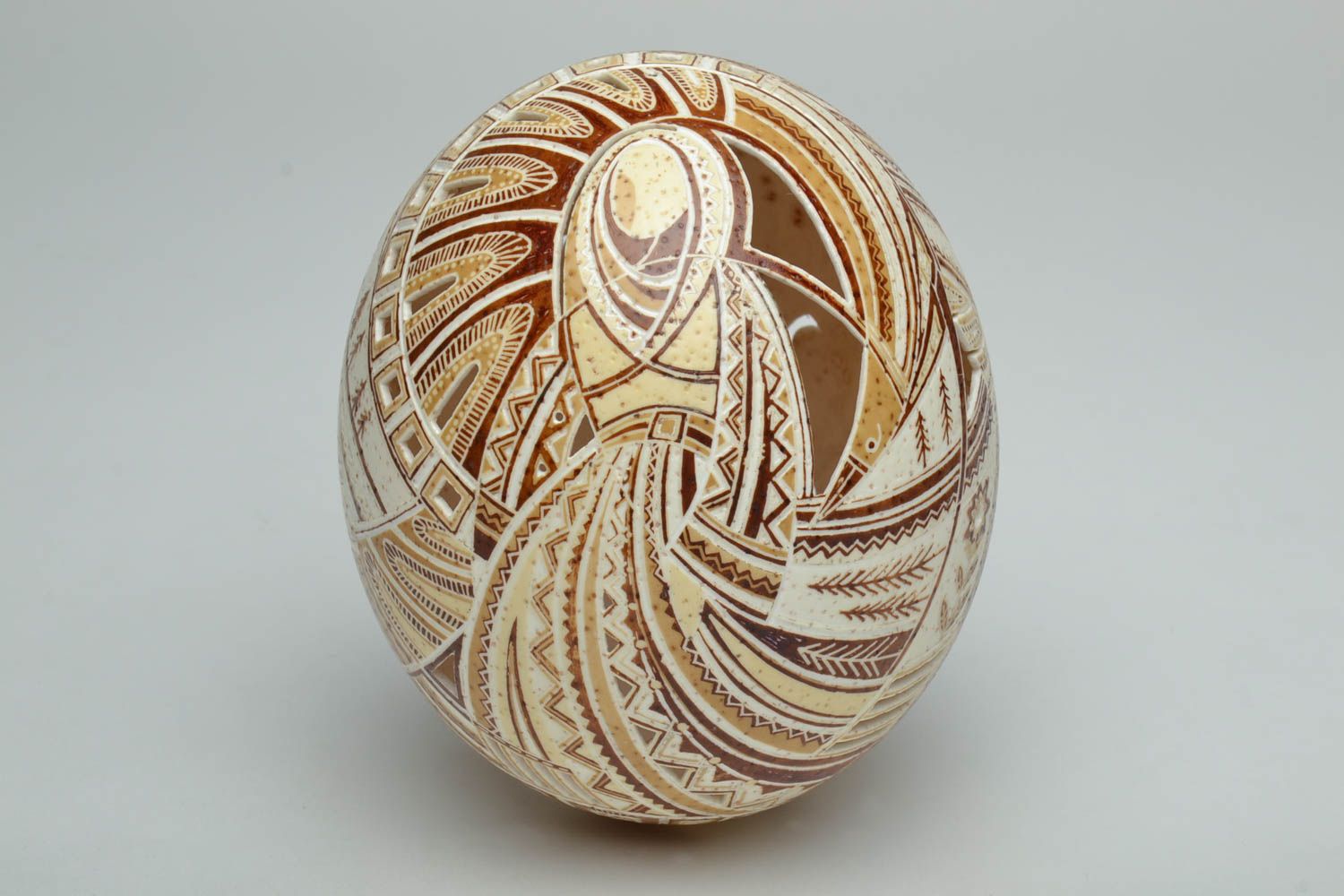 Easter ostrich egg with author's paintings