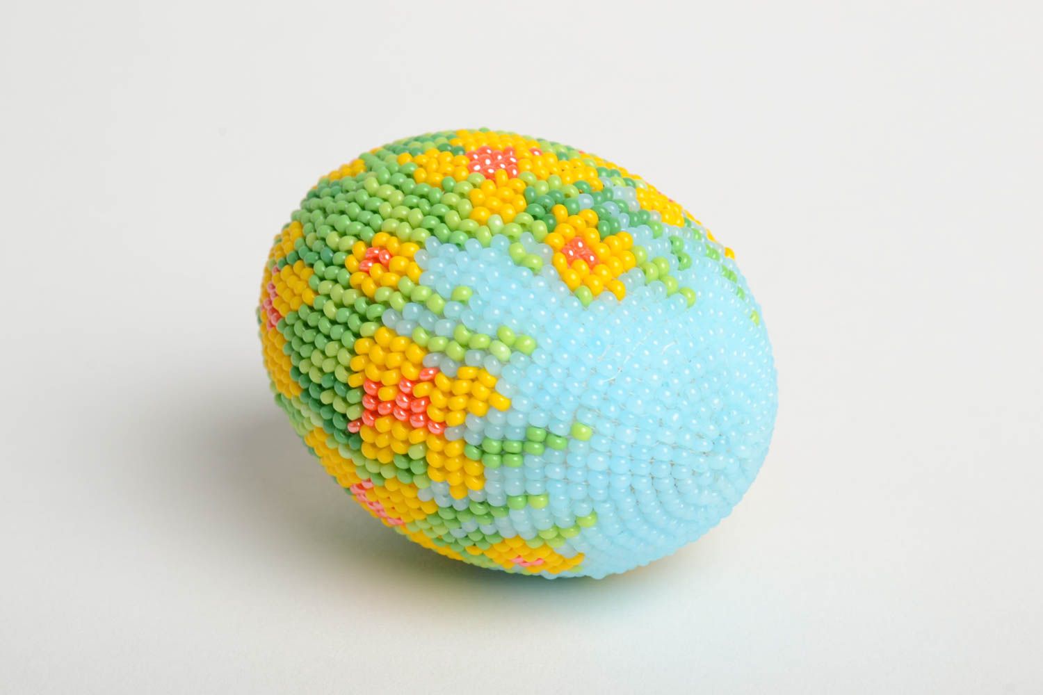 Easter beaded egg 