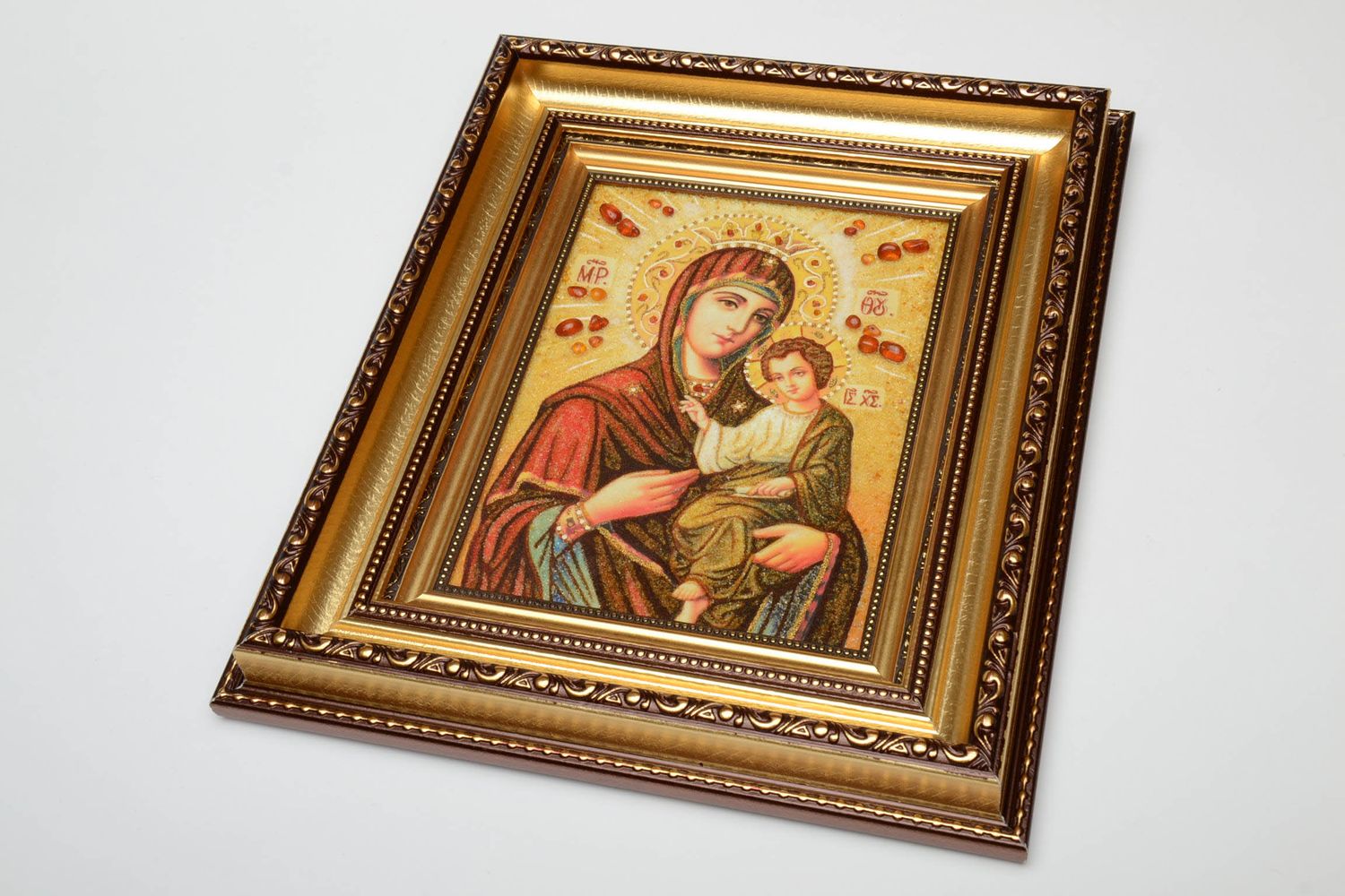  Iveron icon of the Mother of God, with amber crumb. 